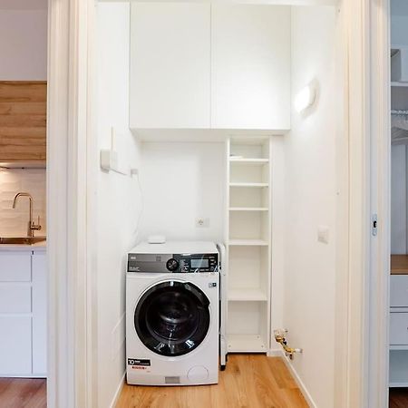 Luxury 1 Bedroom Apartment, Close To San Siro, Fiera And 10 Min Metro To Duomo Milán Exterior foto